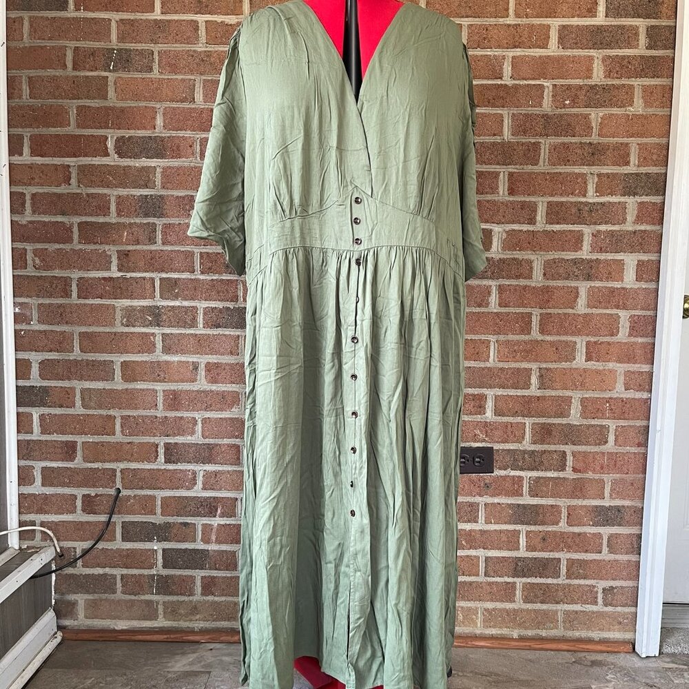 BloomChic Midi Dress